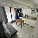 Maisonnette Rdc + Mezzanine Au Bord De L'etang Lejlighed